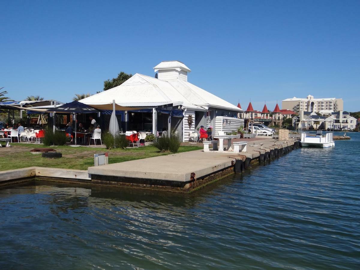 Waterside Living Can05 ジェフリーズ・ベイ エクステリア 写真